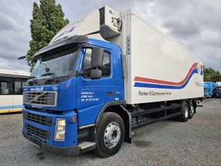 VOLVO FM330 6x2 FRIGOBLOCK Multizone Lenk u. Liftachse
